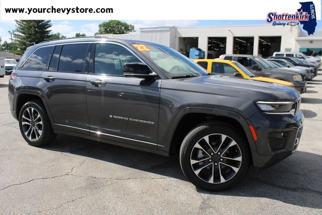 Baltic Gray Metallic Clearcoat 2022 Jeep Grand Cherokee SUV / Crossover Four-Wheel Drive 8-Speed Automatic