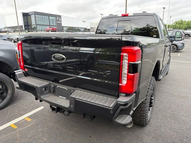New 2026 Black Ford Lariat image 3