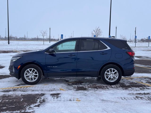 2022 Chevrolet Equinox FWD LT