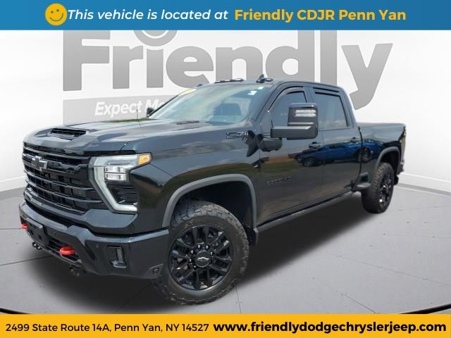 2026 Chevrolet Silverado 2500HD LTZ Crew Cab 4WD