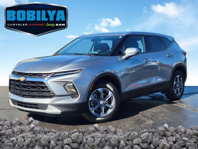 Sterling Gray Metallic 2025 Chevrolet Blazer SUV / Crossover 9-Speed Automatic Overdrive