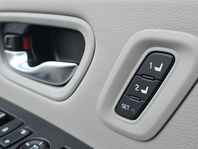 2024 Honda Pilot Touring:C02566