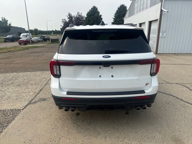 2025 Star White Metallic Tri-Coat Ford Explorer ST 4X4 SUV