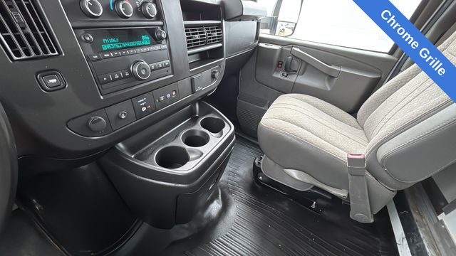 Used 2023 White Chevrolet Work Van image 17