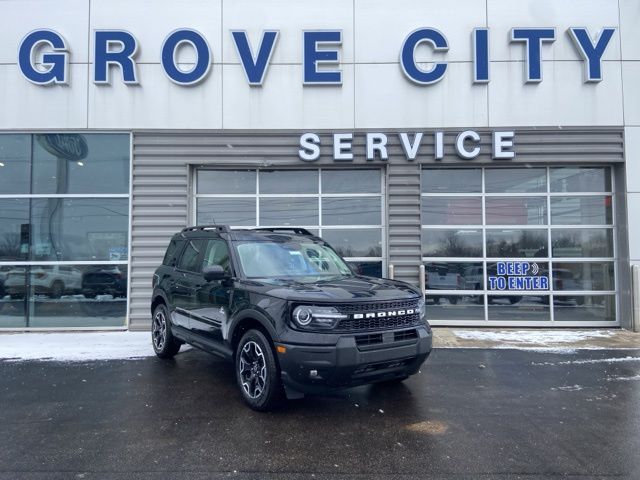 2025 Ford Bronco Sport Outer Banks - 0