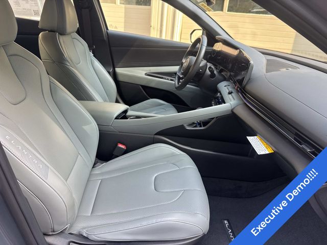 2025 Hyundai Elantra Hybrid