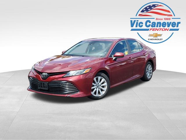 Pearl 2019 Toyota Camry Sedan Front-Wheel Drive 8-Speed Automatic