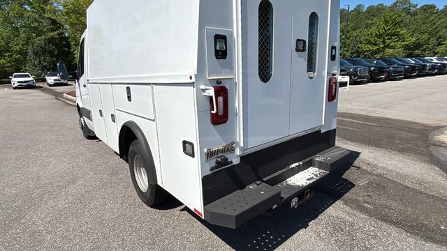 Used 2018 White Mercedes-Benz Cab Chassis 144 WB image 37