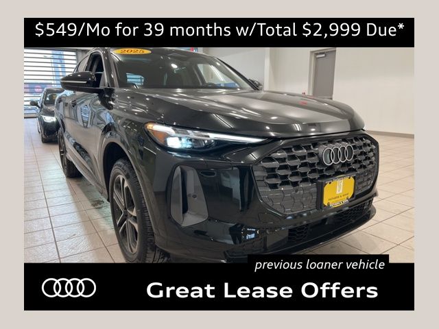 Mythos Black Metallic 2025 Audi Q5 quattro Premium Plus 40 TFSI SUV / Crossover All-Wheel Drive 7-Speed Automatic