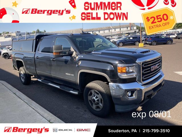 Onyx Black 2017 GMC Sierra 2500HD Pickup Truck Four-Wheel Drive 6-Speed Automatic