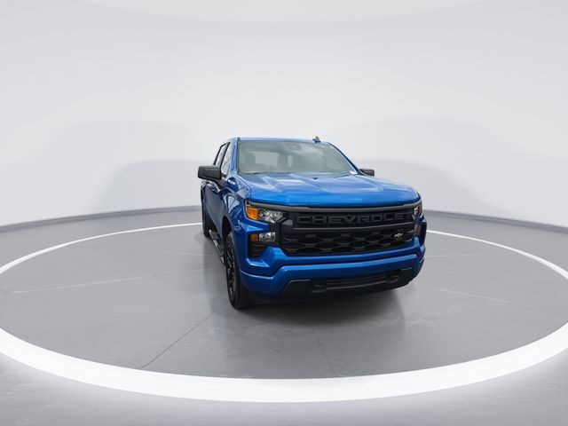 Used 2023 Blue Chevrolet Custom image 3