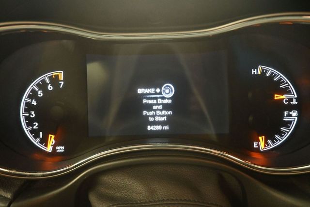 2020 Jeep Grand Cherokee Altitude White/off-white at River Oaks CDJR
