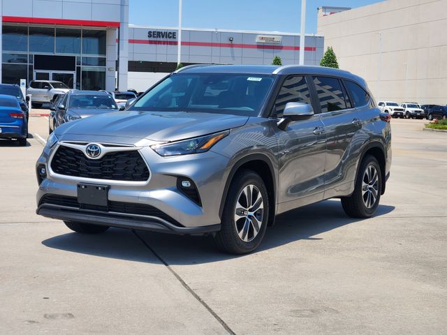 2026 Toyota Highlander XLE  at Don McGill Toyota