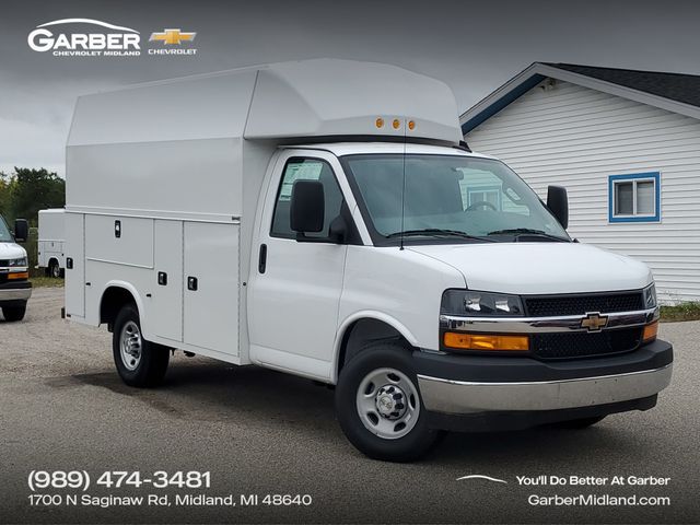 New 2026 Chevrolet Express 3500 - photo 1