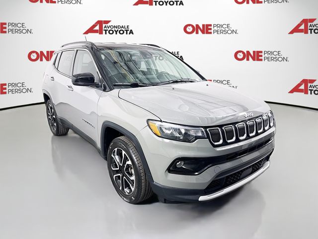 Sting-Gray Clearcoat 2022 Jeep Compass Limited 4WD SUV / Crossover Four-Wheel Drive 9-Speed Automatic