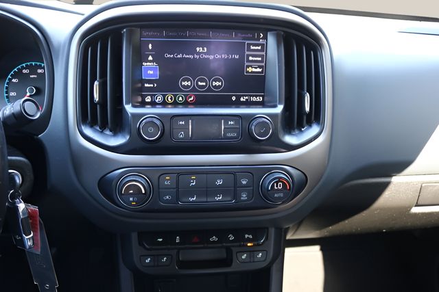 Used Car 2019 Chevrolet Colorado  Z71 For Sale Under $25,000 In Austin, Texas