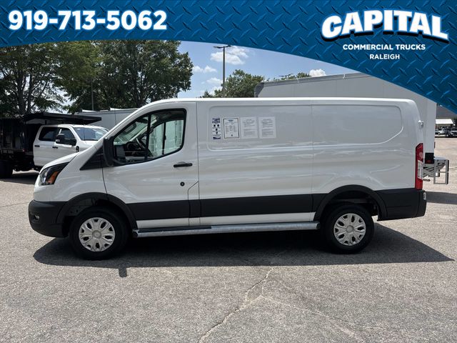 Used 2025 White Ford Base image 7
