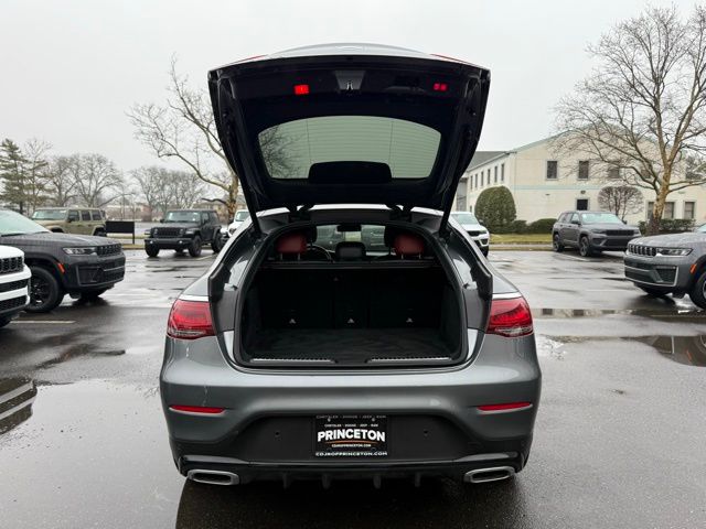 2021 Mercedes-Benz GLC