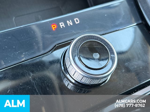 Used 2021 Silver Jeep Laredo image 37