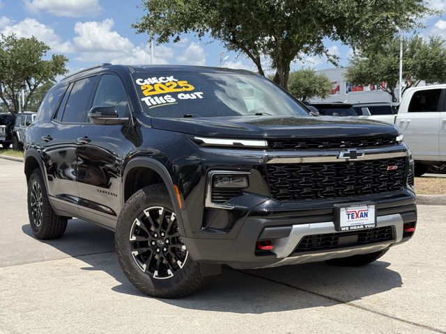 2025 Chevrolet Traverse Z71 - 1