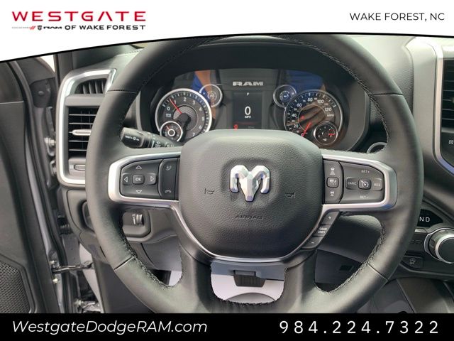 2025 RAM 1500 Big Horn/Lone Star photo