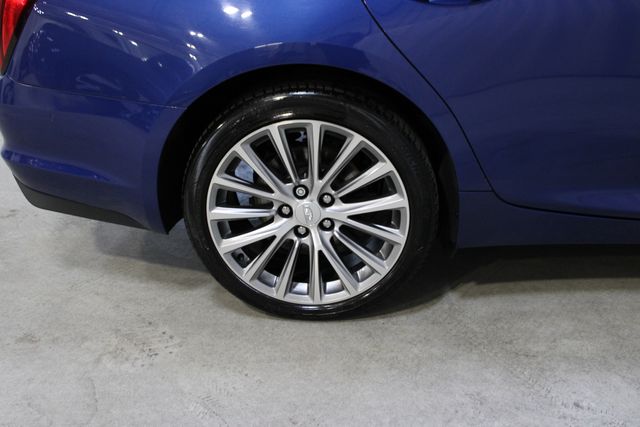 Used 2020  Cadillac Premium Luxury image 37