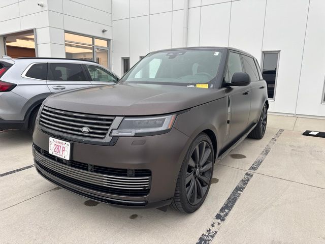 Tourmaline Brown SV Bespoke Ultra Metallic Satin 2024 Land Rover Range Rover SUV / Crossover All-Wheel Drive 8-Speed Automatic