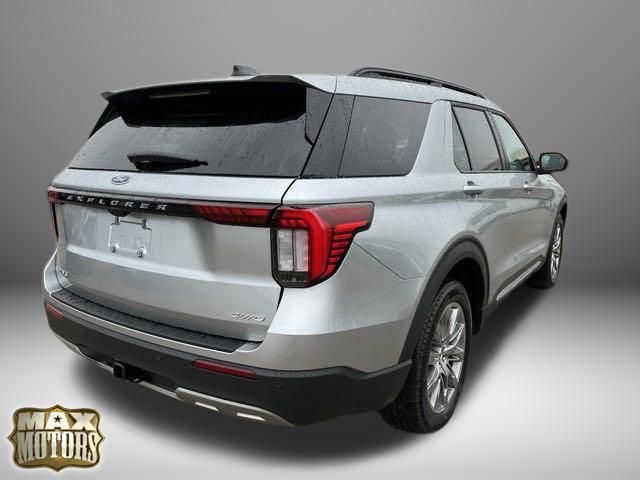 2025 Ford Explorer Active 11