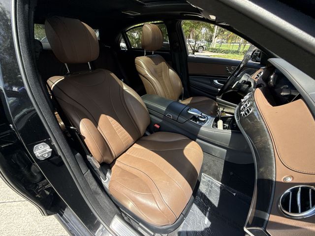 2020 Mercedes-Benz S-class - $39,998