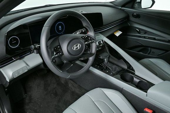 Elantra Hybrid Limited