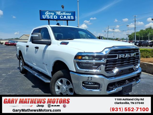 Bright White Clearcoat 2025 RAM 2500 Big Horn Crew Cab 4WD Pickup Truck Four-Wheel Drive 8-Speed Automatic