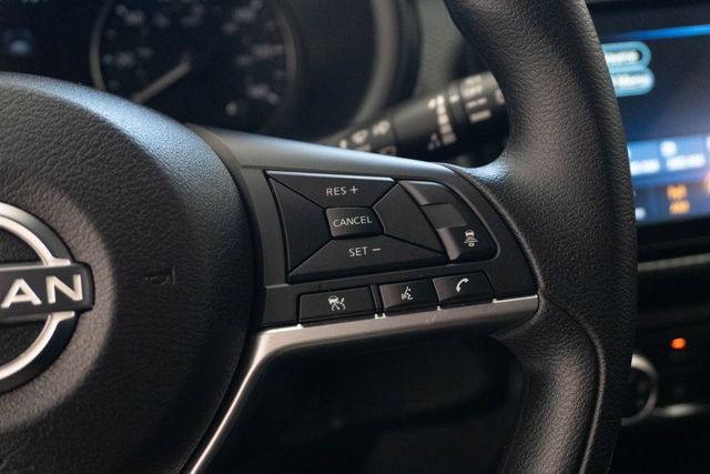 Used 2023 Nissan Kicks SUV
