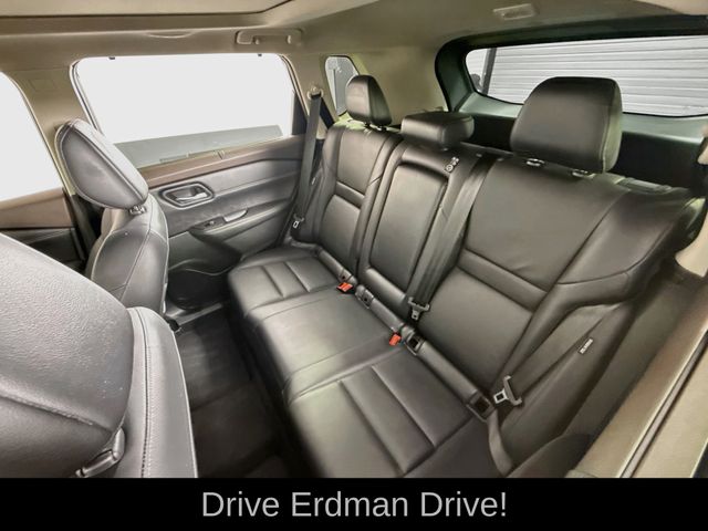 Used 2023 Nissan Rogue SUV