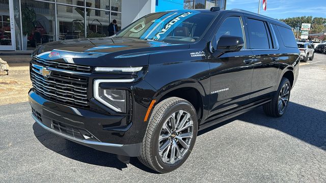 new 2026 Chevrolet Suburban car, priced at $96,185