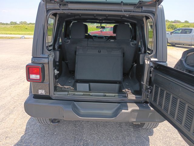 Used 2022 Jeep Wrangler SUV