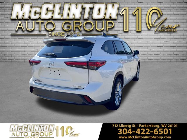 2020 White Toyota Highlander Limited AWD SUV