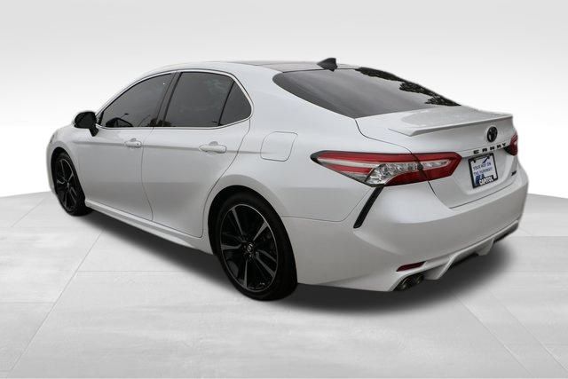 2019 Toyota Camry XSE 21