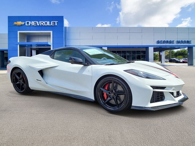 Arctic White 2026 Chevrolet Corvette E-Ray Convertible AWD with 2LZ Convertible All-Wheel Drive 8-Speed Dual Clutch