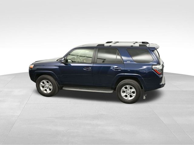 2022 Toyota 4Runner SR5 Premium 34