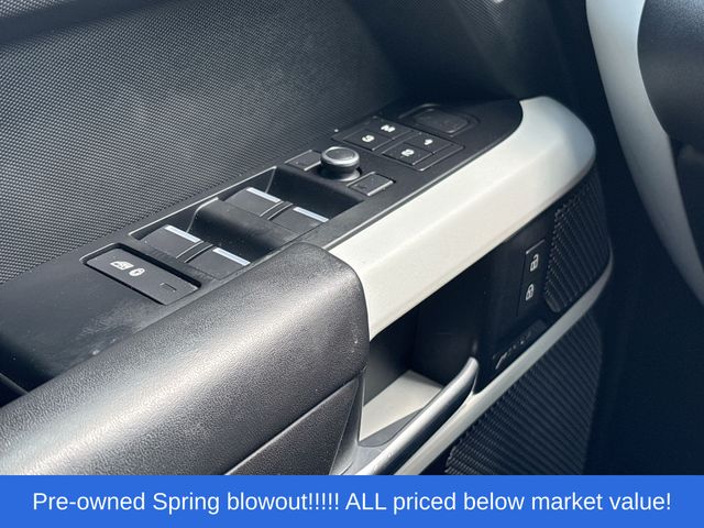Used 2020 Eiger Grey Land Rover HSE image 34