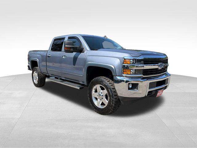 Slate Gray Metallic 2015 Chevrolet Silverado 2500HD Pickup Truck Four-Wheel Drive 6-Speed Automatic Overdrive