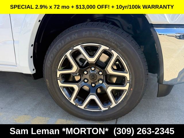 View vehicle photo 3