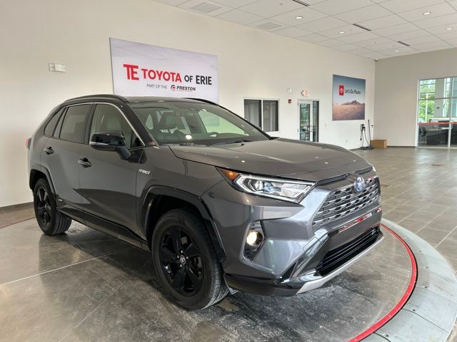 2019 Toyota RAV4 Hybrid XSE AWD
