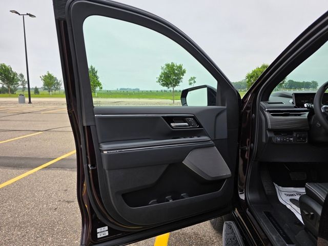 2025 GMC Sierra EV Denali