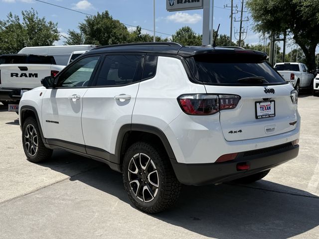 2025 Jeep Compass Trailhawk - 6