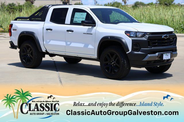 2025 Chevrolet Colorado Trail Boss - 0