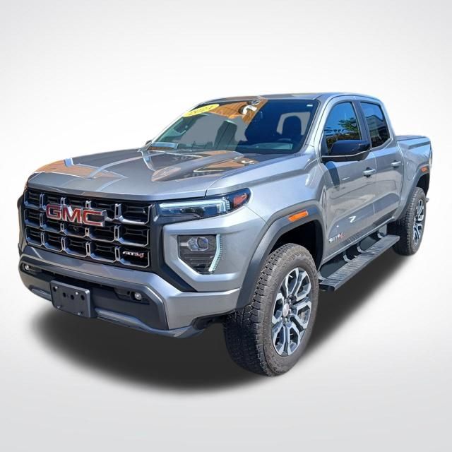  2024 GMC Canyon AT4 Crew Cab 4WD   