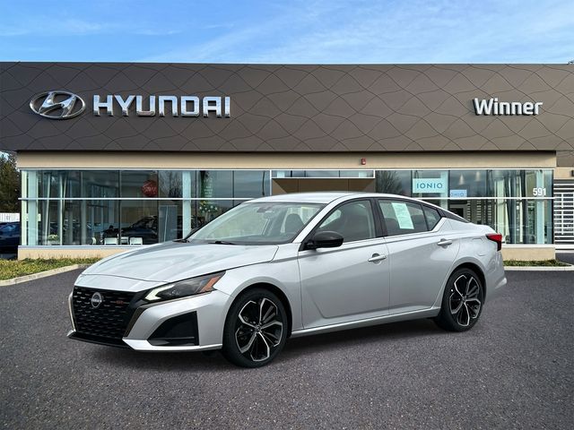 2024 Nissan Altima 2.5 SR FWD