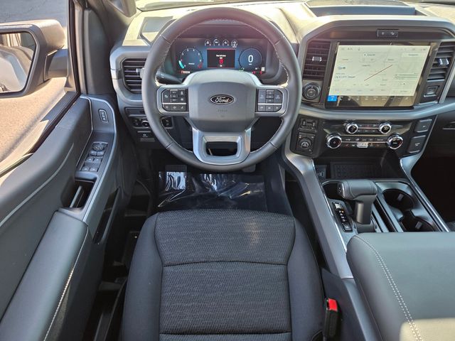 New 2026 Ford F-150 SuperCrew 5.5' Box XLT