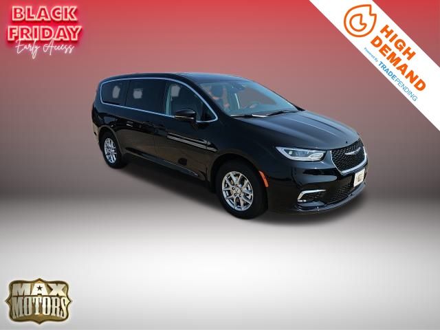 2024 Chrysler Pacifica Touring L 1